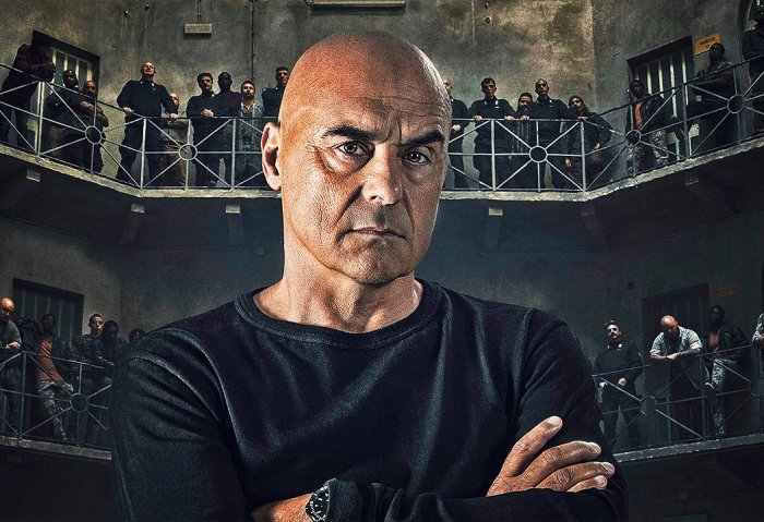 Il Re, Luca Zingaretti sulla serie Sky: “Montalbano direbbe: minchia che personaggio!”