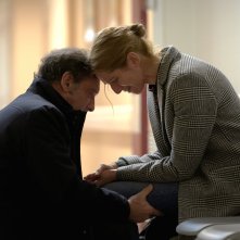Un altro mondo: Vincent Lindon e Sandrine Kiberlain durante una scena del film