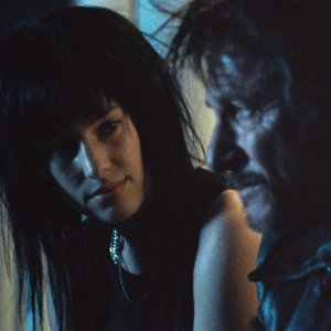 Una vita in fuga: Sean Penn con Dylan Penn in una scena del film