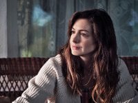 WeCrashed, Anne Hathaway sulle serie Apple: 'Nella vita è molto importante scegliere bene le parole'