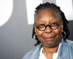 Whoopi Goldberg: 'I reali britannici devono chiedere scusa per il legame con la tratta degli schiavi'