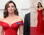 Oscar 2022: Luisa Ranieri in rosso scalda il red carpet (FOTO)