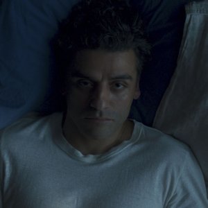 Moon Knight: Oscar Isaac in una scena