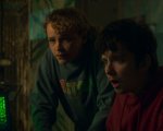 Choose Or Die: Asa Butterfield e Robert Englund nel trailer dell'horror Netflix