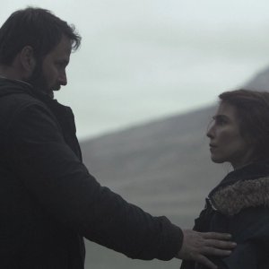 Lamb: Noomi Rapace e Hilmir Snaer Gudnason in una scena