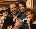 John Travolta pubblica un tributo a Bruce Willis su Instagram dopo la diagnosi di afasia (FOTO)