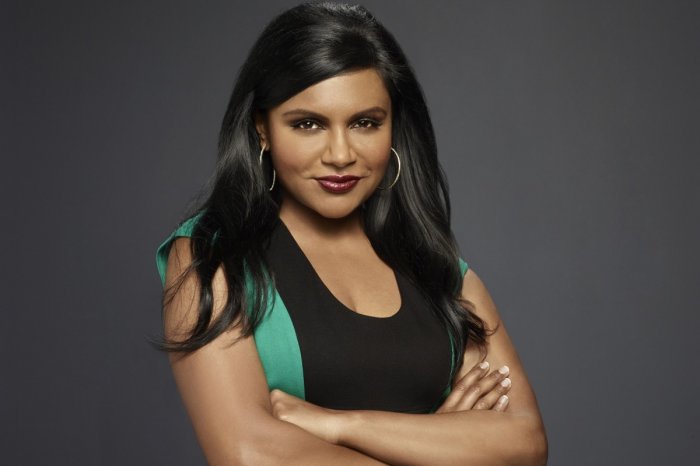 La rivincita delle bionde 3: Mindy Kaling rivela perché richiede così tanto tempo per essere realizzato