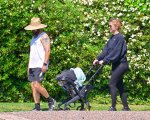 Shia LaBeouf e Mia Goth hanno avuto il primo figlio (FOTO)