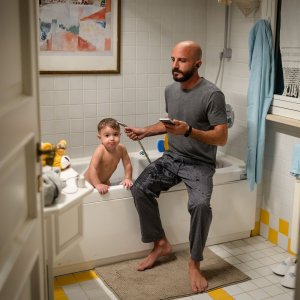 Bla Bla Baby: Nicolas Vaporidis in una scena