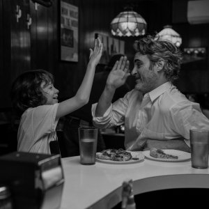 C'Mon C'Mon: Joaquin Phoenix e Woody Norman in una scena