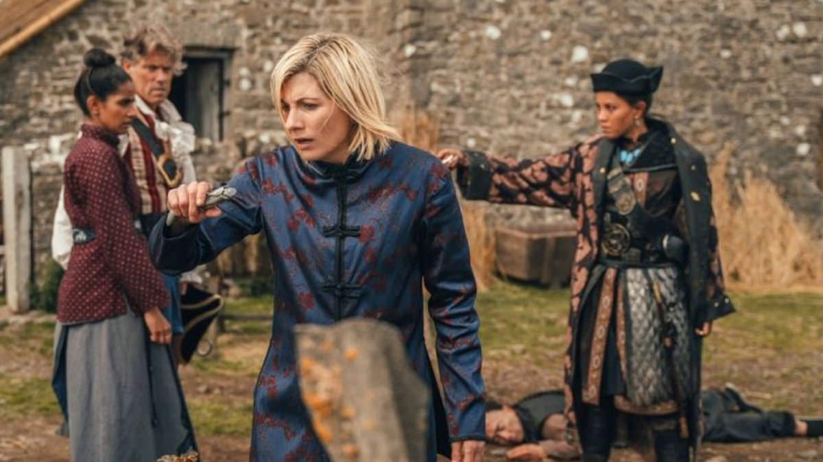 Doctor Who: il trailer dello speciale Legend Of The Sea Devils vede il