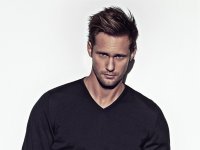 Alexander Skarsgård: 'Essere sulla lista degli uomini più sexy mi ha fatto perdere molti ruoli'