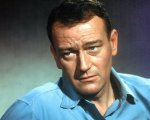 John Wayne cercò di assalire la nativa che rifiutò l'Oscar vinto da Marlon Brando nel 1973