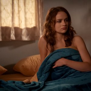 The In Between - Non ti perderò: Joey Jing in una scena