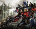 Michael Bay, Jake Gyllenhaal racconta: 'La sua casa è piena di memorabilia di Transformers'