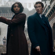Animali Fantastici - I segreti di Silente: Jessica Williams, Callum Turner in una scena