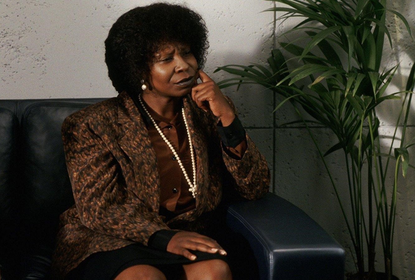 Whoopi Goldberg abbandona Twitter per via di 'certi atteggiamenti' che non le stanno bene