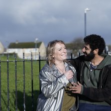 Ali & Ava - Storia di un incontro: Adeel Akhtar e Claire Rushbrook in una scena