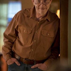 Night Sky: J.K. Simmons in una scena
