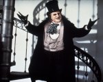 The Batman: Danny DeVito loda Colin Farrell nel ruolo del Pinguino, ma preferisce i film di Tim Burton