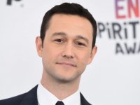 Poker Face: Joseph Gordon-Levitt affianca Natasha Lyonne nella serie mistery di Rian Johnson