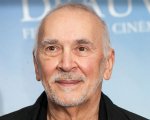 Frank Langella licenziato da The Fall of the House of Usher per cattiva condotta