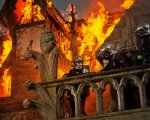 Notre-Dame in fiamme, il regista Jean-Jacques Annaud: “Notre-Dame è la più grande star di Francia”