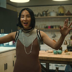 Russian doll 2: Greta Lee in una scena della nuova stagione