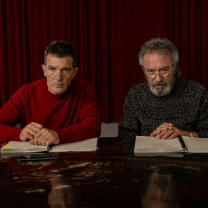 Finale a sorpresa - Official Competition: Antonio Banderas e Oscar Martìnez in una scena
