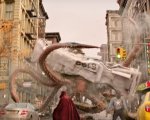 Doctor Strange nel Multiverso della Follia: un nuovo promo mostra Gargantos nelle strade di New York