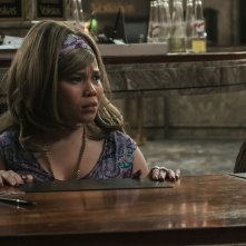 L'assedio di Silverton: Michelle Mosalakae in una scena del film