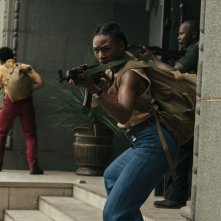 L'assedio di Silverton: Noxolo Dlamini in una scena del film