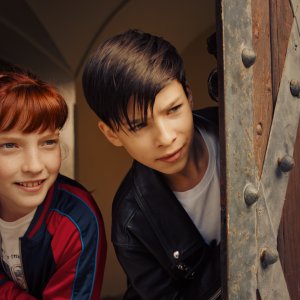 La scuola degli animali magici: Loris Sichrovsky e Emilia Maier in una scena