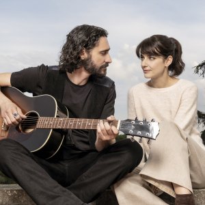 Sulle nuvole: un'immagine del film