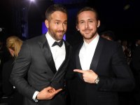 Ryan Reynolds commenta le foto di The Gray Man in cui è stato scambiato per Ryan Gosling