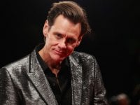 Jim Carrey risponde alle teorie complottiste su lui e Joe Biden