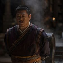 Doctor Strange nel Multiverso della Follia: Benedict Wong durante una scena