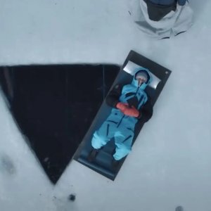 Trattieni il respiro - Un tuffo sotto il ghiaccio: una scena