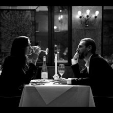 Mister 8: i protagonisti in una scena della serie