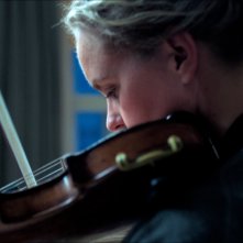 L'audizione: Nina Hoss mentre suona il violino