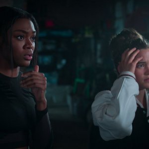 First Kill: Sarah Catherine Hook e Imani Lewis in una scena