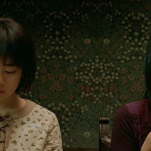 Two Sisters: una scena del film