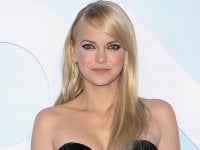 Anna Faris, Alicia Silverstone e Patrick Wilson nel cast di Tunnels