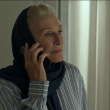Teheran 2: Glenn Close nella serie Apple