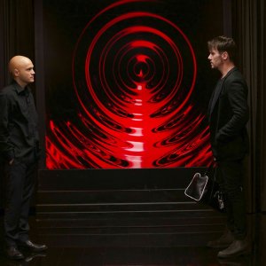 American Night: Jonathan Rhys Meyers e Emile Hirsch in una scena del film