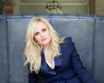 Rebel Wilson ricorda la molestia di una co-star maschile: 'Disgustoso, fu prima del Me Too'