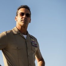 Top Gun: Maverick, Jon Hamm in una scena