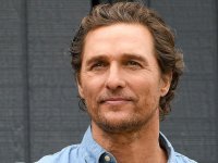 Matthew McConaughey commenta la sparatoria in Texas: 'Questa è un'epidemia che possiamo controllare'