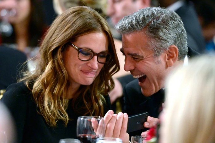 Julia Roberts: "La mia prossima commedia romantica con George Clooney probabilmente sarà terribile"