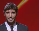 Le Iene, Stefano De Martino cita Lucio Dalla: 'l’impresa eccezionale è essere normale'